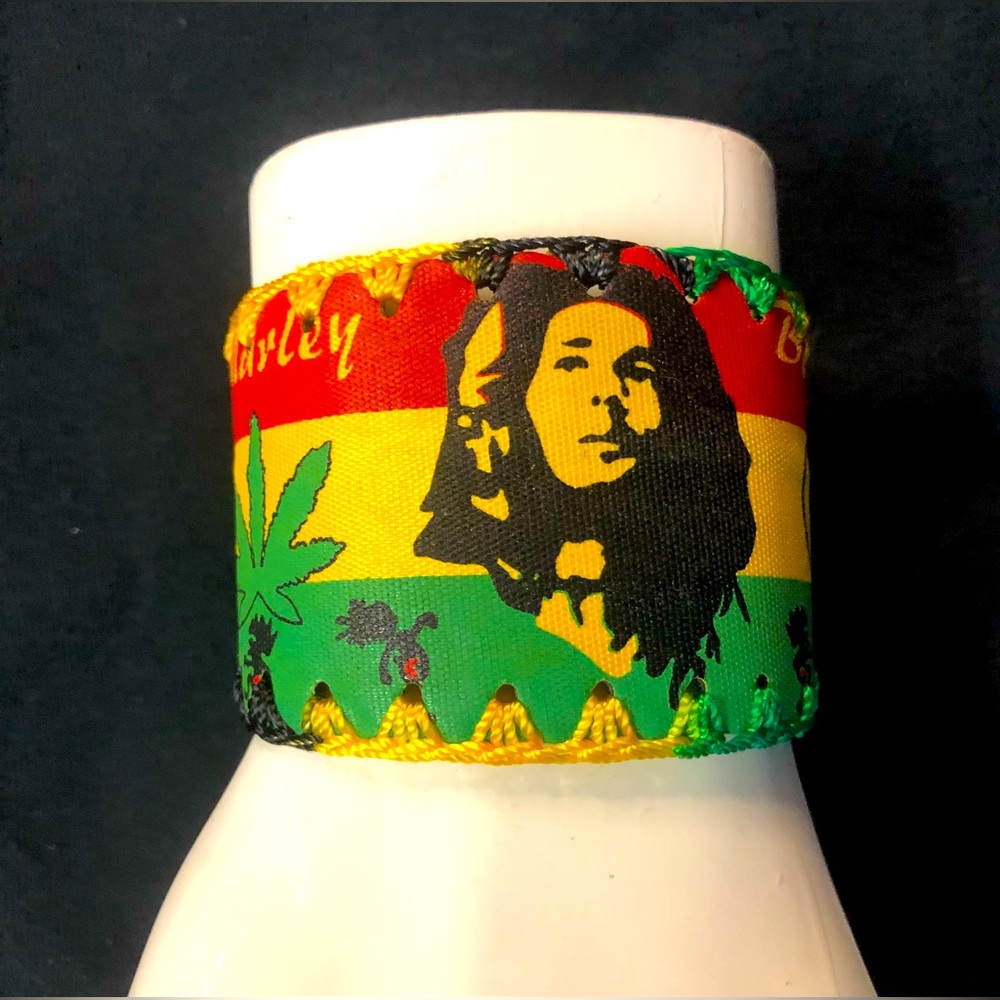 Bob Marley - Picture 2 of 3